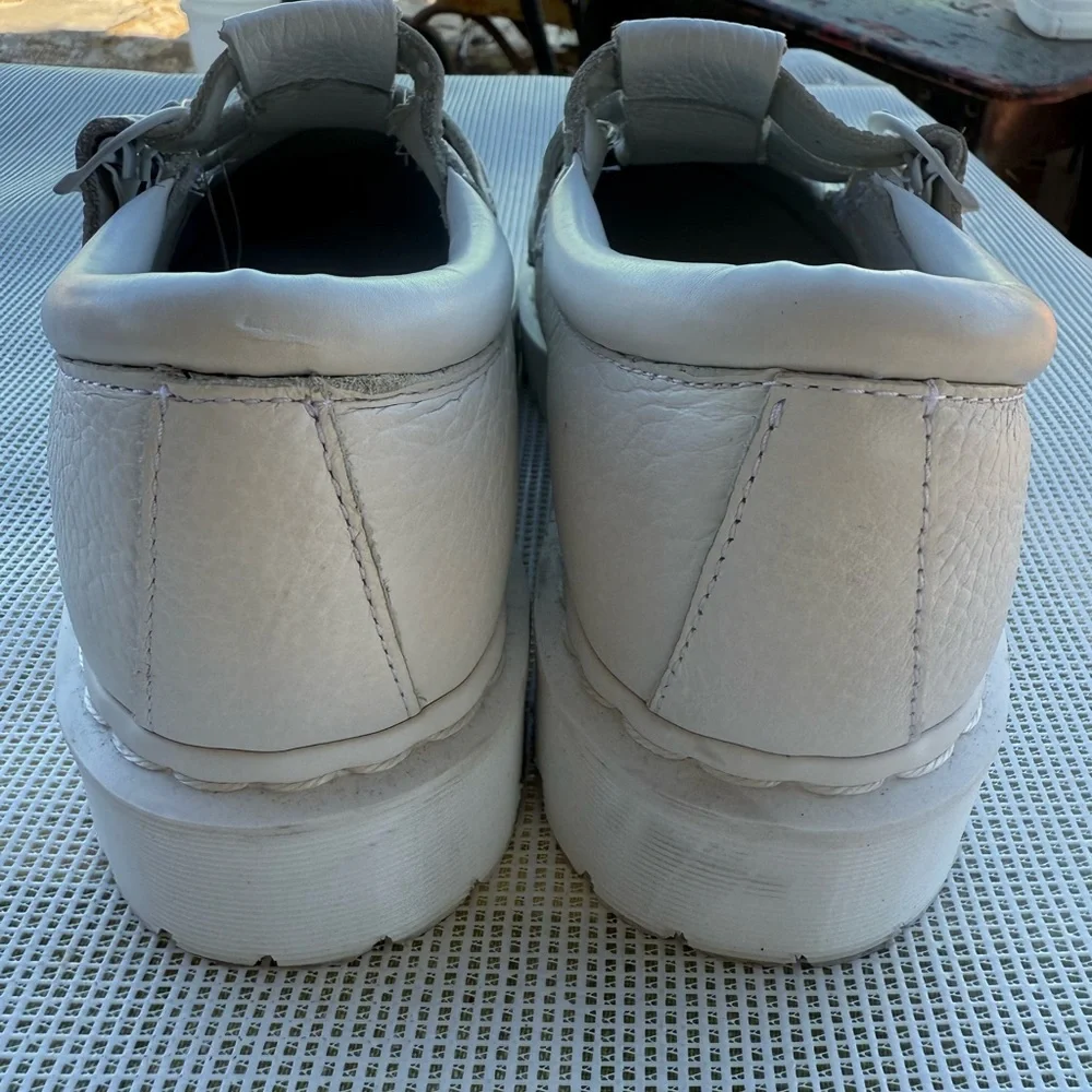 DR MARTENS FREYA WOMENS White Shoes Straps Size 10 L like new with defect